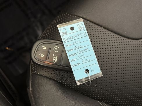 Used 2020 Jeep Cherokee Limited AWD/4WD image 32