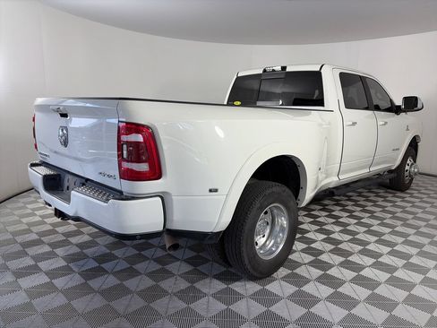 Used 2020 RAM 3500 Laramie AWD/4WD image 7