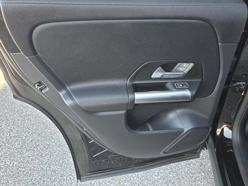 Used 2023 Mercedes-Benz GLA 250 image 36
