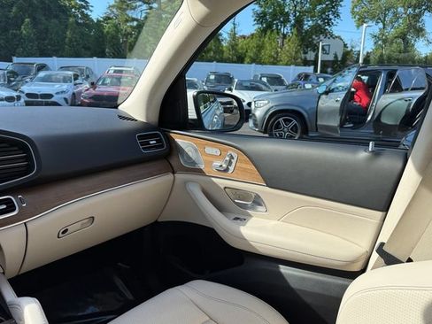 Used 2022 Mercedes-Benz GLE 350 4MATIC image 19