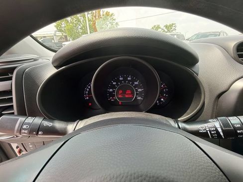 Used 2019 Kia Soul + FWD image 27