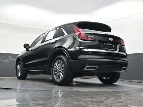 Used 2024 Cadillac XT4 Premium Luxury FWD image 41