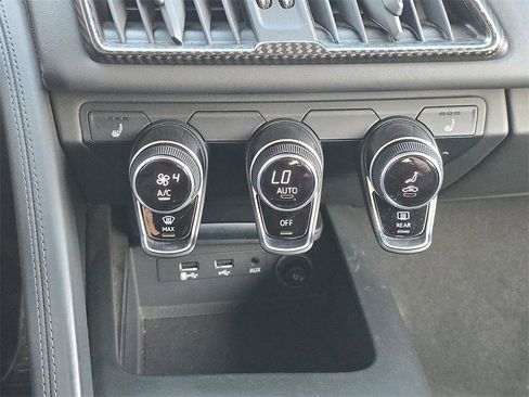 Used 2017 Audi R8 V10 plus image 29