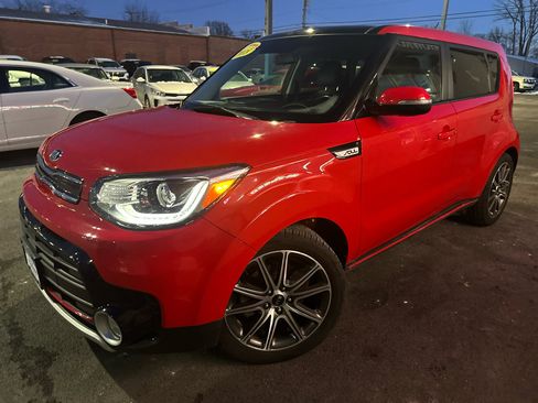 Used 2018 Kia Soul ! w/ Tech Package image 37