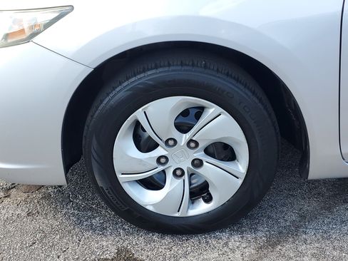 Used 2014 Honda Civic LX image 9