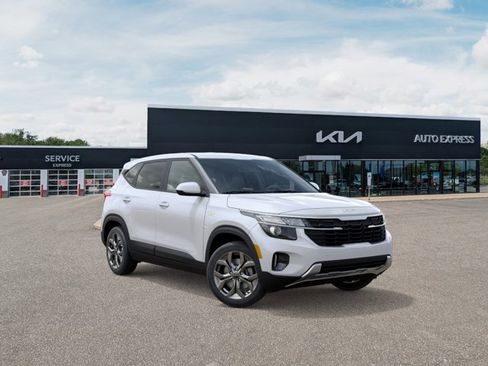 New 2026 Kia Seltos LX AWD/4WD image 8