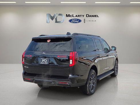 New 2026 Ford Expedition Max Platinum w/ Stealth Appearance Package AWD/4WD image 5