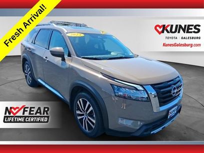 Used 2024 Nissan Pathfinder Platinum w/ Cargo Package