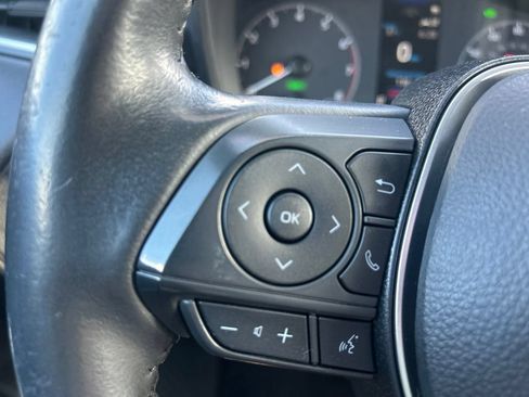 Used 2024 Toyota Corolla Cross AWD Hybrid image 23