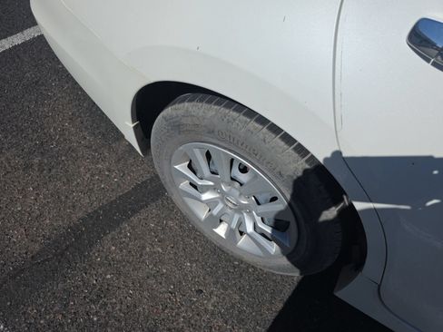 Used 2015 Nissan Altima 2.5 S w/ Power Driver Seat Package FWD image 7
