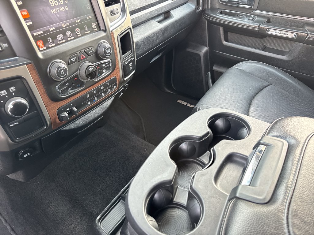 Used 2013 RAM 3500 Laramie w/ Convenience Group AWD/4WD image 27