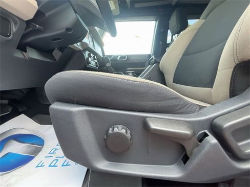 Used 2021 Ford Bronco Big Bend image 14