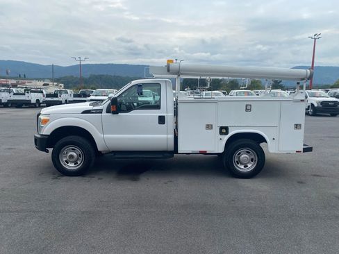 Used 2012 Ford F350 XL w/ PWR Equipment Group image 5