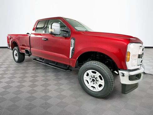 New 2026 Ford F250 XLT w/ FX4 Off-Road Package image 3