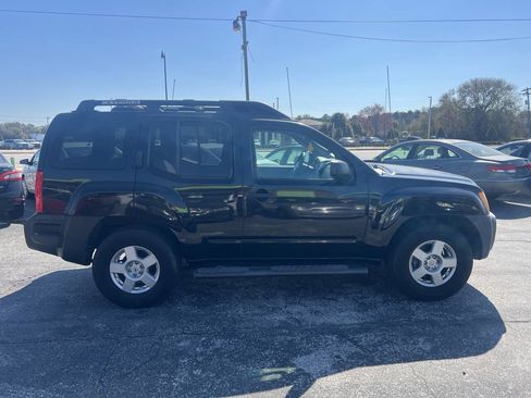 Used 2007 Nissan Xterra S w/ Utility Pkg image 3