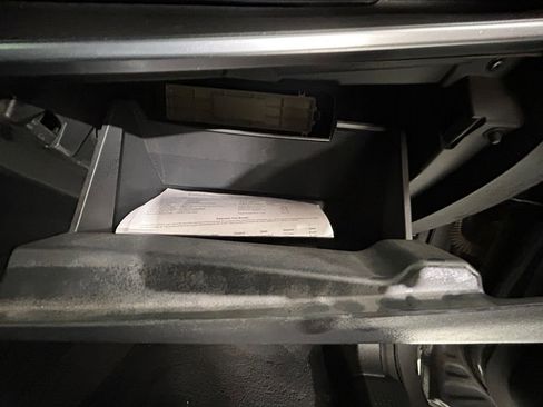 Used 2022 Nissan Rogue SV FWD image 28