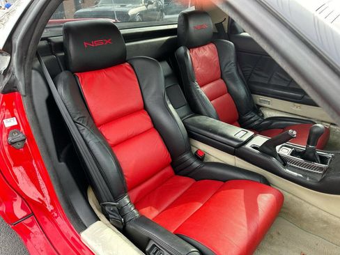 Used 1991 Acura NSX image 10