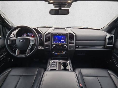 Used 2020 Ford Expedition Max XLT w/ Equipment Group 202A RWD image 16