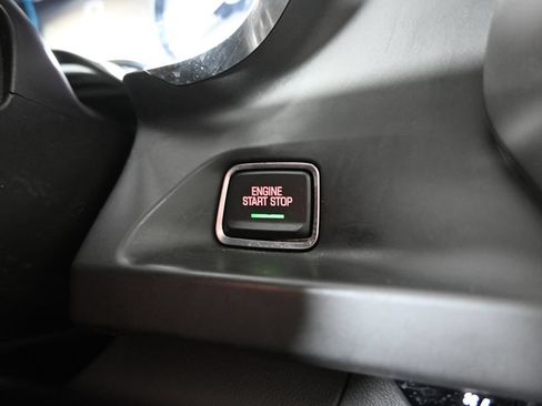 Used 2018 Chevrolet Camaro SS RWD image 32