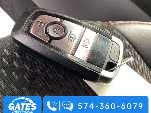 Used 2025 Ford Escape ST-Line image 26