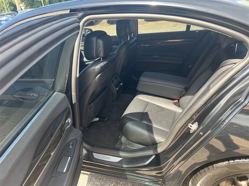 Used 2015 BMW 740i RWD image 17