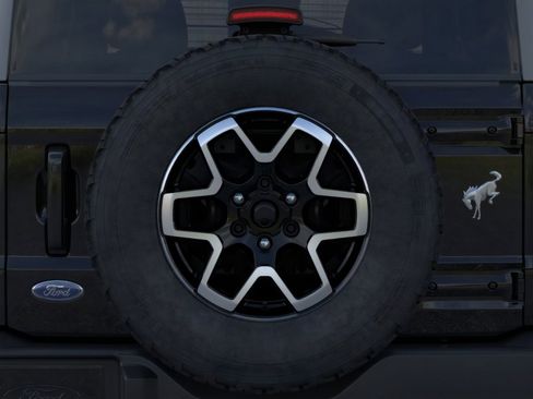 New 2025 Ford Bronco Outer Banks image 24