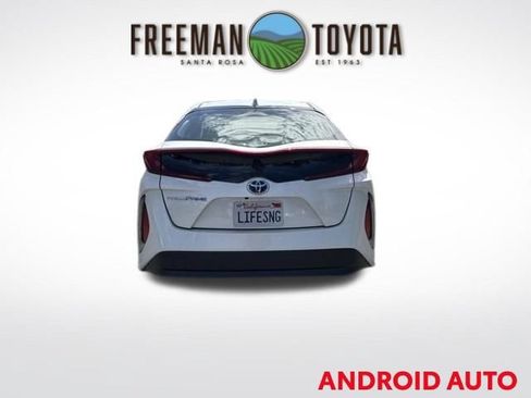Used 2020 Toyota Prius Prime LE FWD image 6