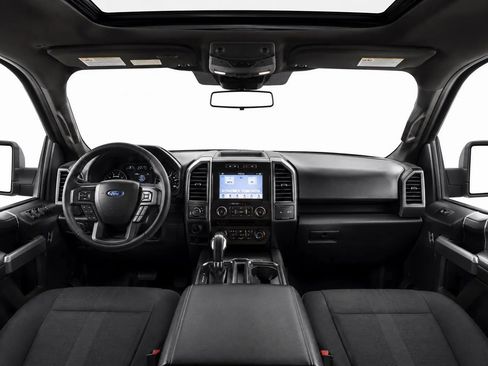 Used 2020 Ford F150 XLT w/ Equipment Group 302A Luxury AWD/4WD image 13