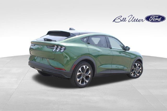 New 2026 Ford Mustang Mach-E Select w/ Comfort Package Lite RWD image 3