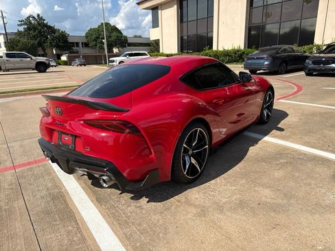 Used 2021 Toyota Supra Premium w/ Driver Assist Package RWD image 11