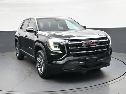 Used 2025 GMC Terrain Elevation