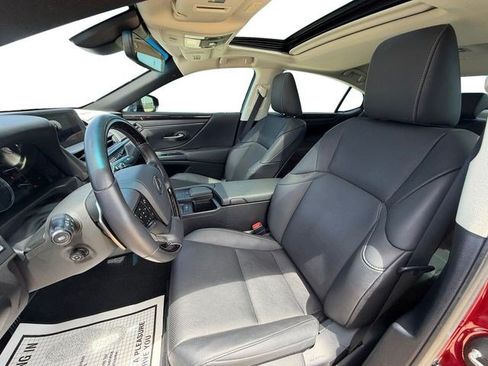 Used 2021 Lexus ES 350 w/ Premium Package FWD image 10
