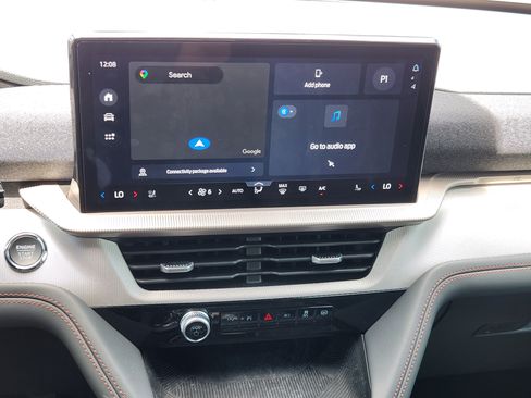 New 2026 Ford Explorer Active w/ Active Comfort Package RWD image 13