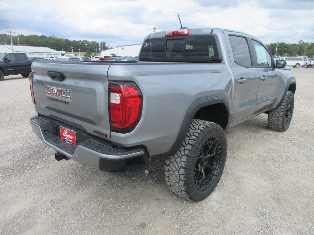 New 2026 GMC Canyon AT4 w/ Technology Plus Package AWD/4WD image 5