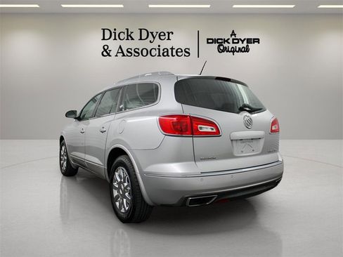 Used 2015 Buick Enclave Leather image 4