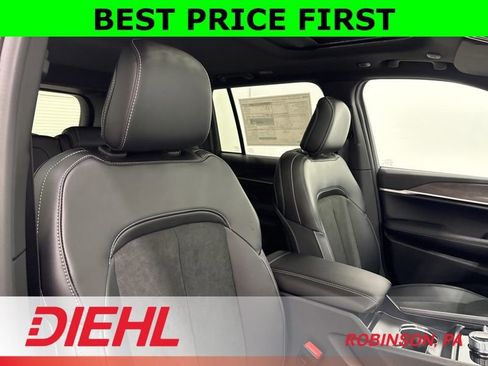 New 2026 Jeep Grand Cherokee Altitude AWD/4WD image 14