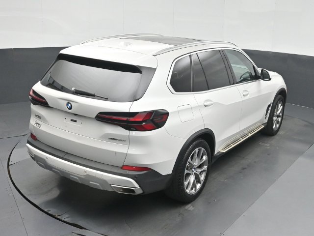 Used 2024 BMW X5 xDrive40i AWD/4WD image 41