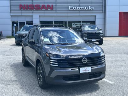 New 2026 Nissan Kicks SV w/ Cold Weather Package