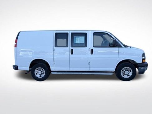 Certified 2023 Chevrolet Express 2500 w/ Driver Convenience Package image 5