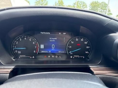 Used 2022 Ford Explorer Limited w/ Equipment Group 301A RWD image 10