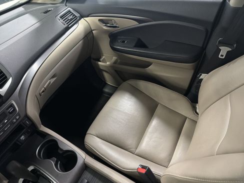 Used 2016 Honda Pilot EX-L image 11