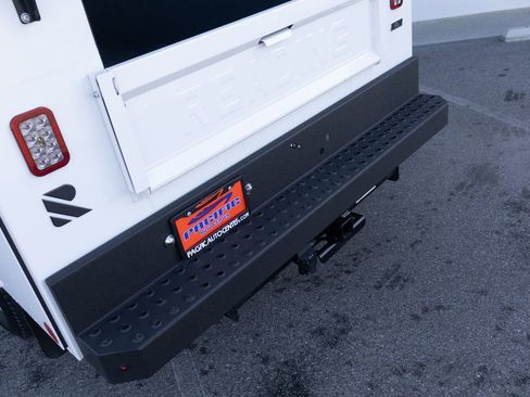 Used 2024 Chevrolet Silverado 2500 W/T w/ WT Convenience Package AWD/4WD image 17