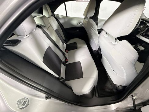 Certified 2025 Toyota Corolla SE image 27