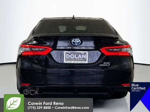 Used 2022 Toyota Camry XSE FWD image 16