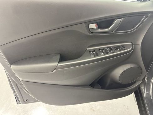 Used 2023 Hyundai Kona SEL AWD/4WD image 18