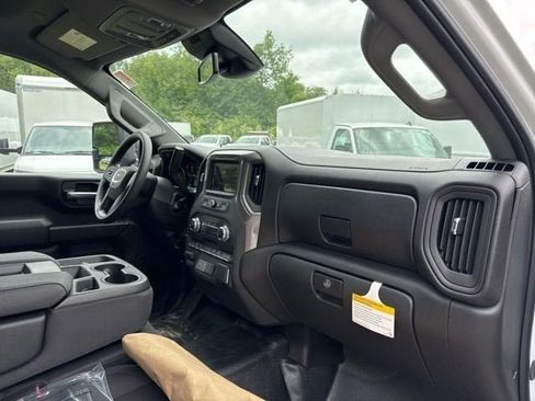 New 2025 GMC Sierra 3500 Pro w/ Convenience Package RWD image 19