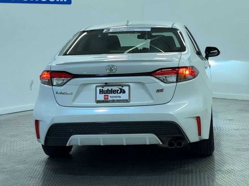 Used 2022 Toyota Corolla SE FWD image 7