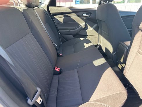 Used 2016 Ford Focus SE image 13