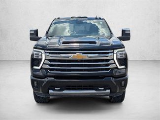 Used 2024 Chevrolet Silverado 2500 High Country AWD/4WD video 2