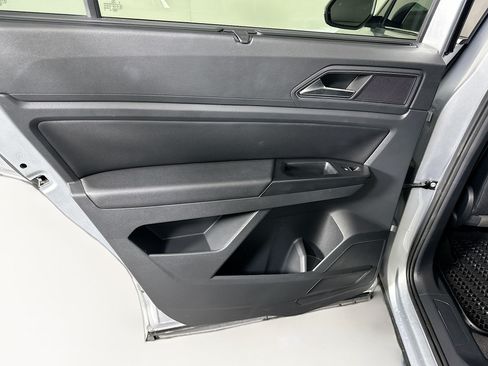 Used 2019 Volkswagen Atlas SE FWD image 25